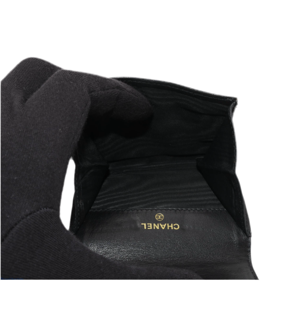 Pre-Owned Chanel Coco Mark Bifold Wallet Caviar Leather (Black)