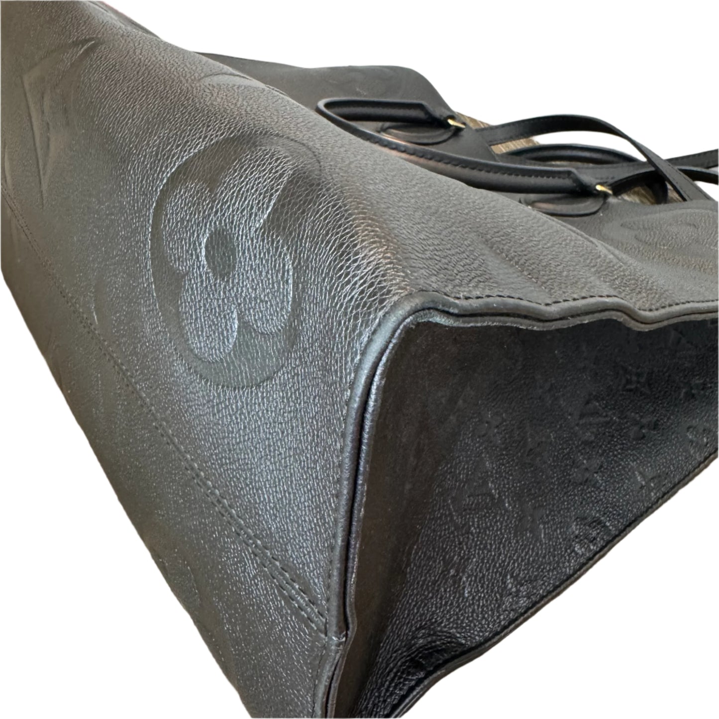 Pre-Owned Louis Vuitton OnTheGo GM Empreinte Leather Tote (Black)