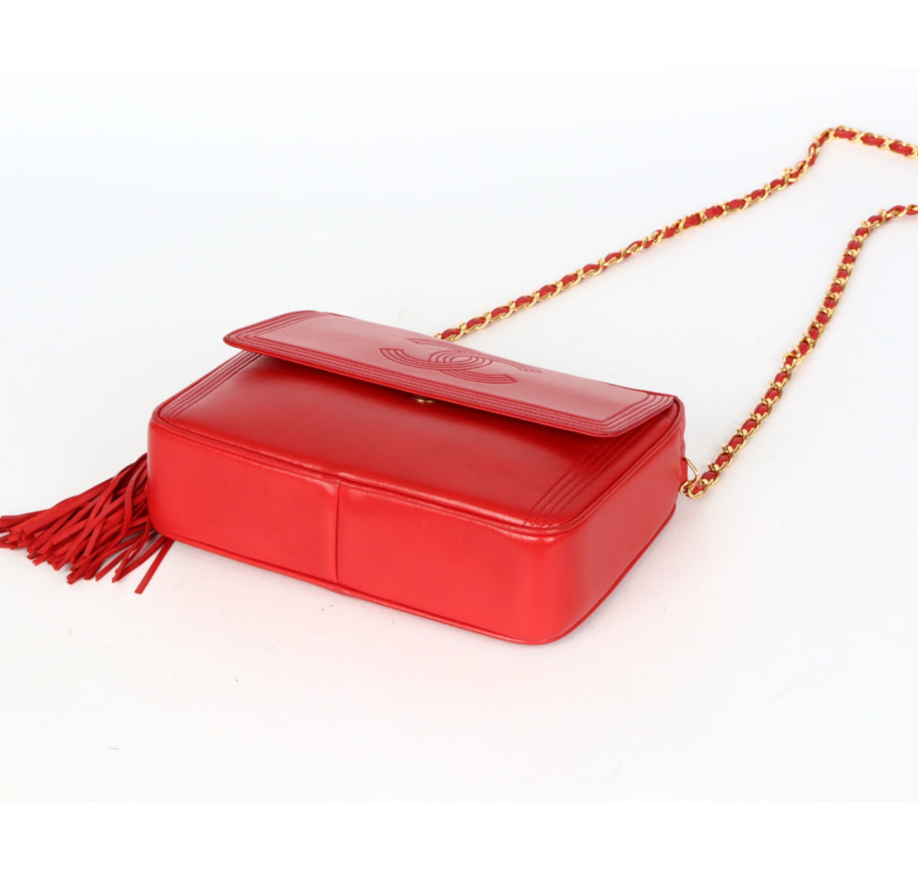 Pre-Owned Chanel Vintage Coco Mark Small Fringe Lambskin Leather Camera Bag (Red)
