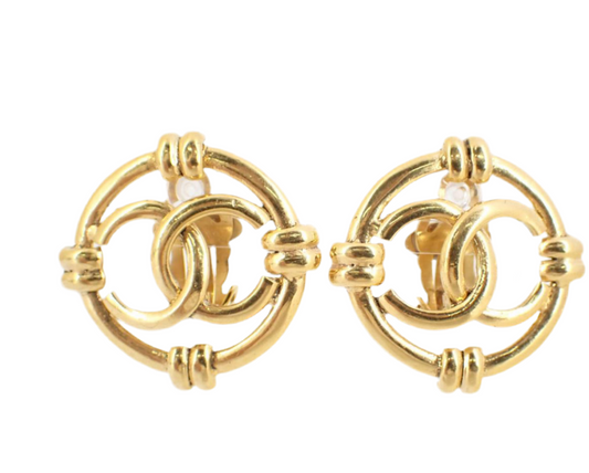 Pre-Owned Chanel Vintage Large Medallion Coco Mark Clip On Earrings 1994