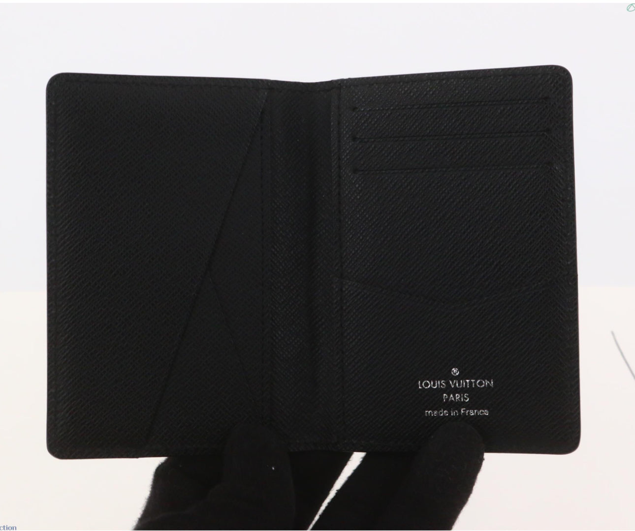 Pre-Owned Louis Vuitton Pocket Organizer Epi Leather Card Holder (Black) LOU.S.1125
