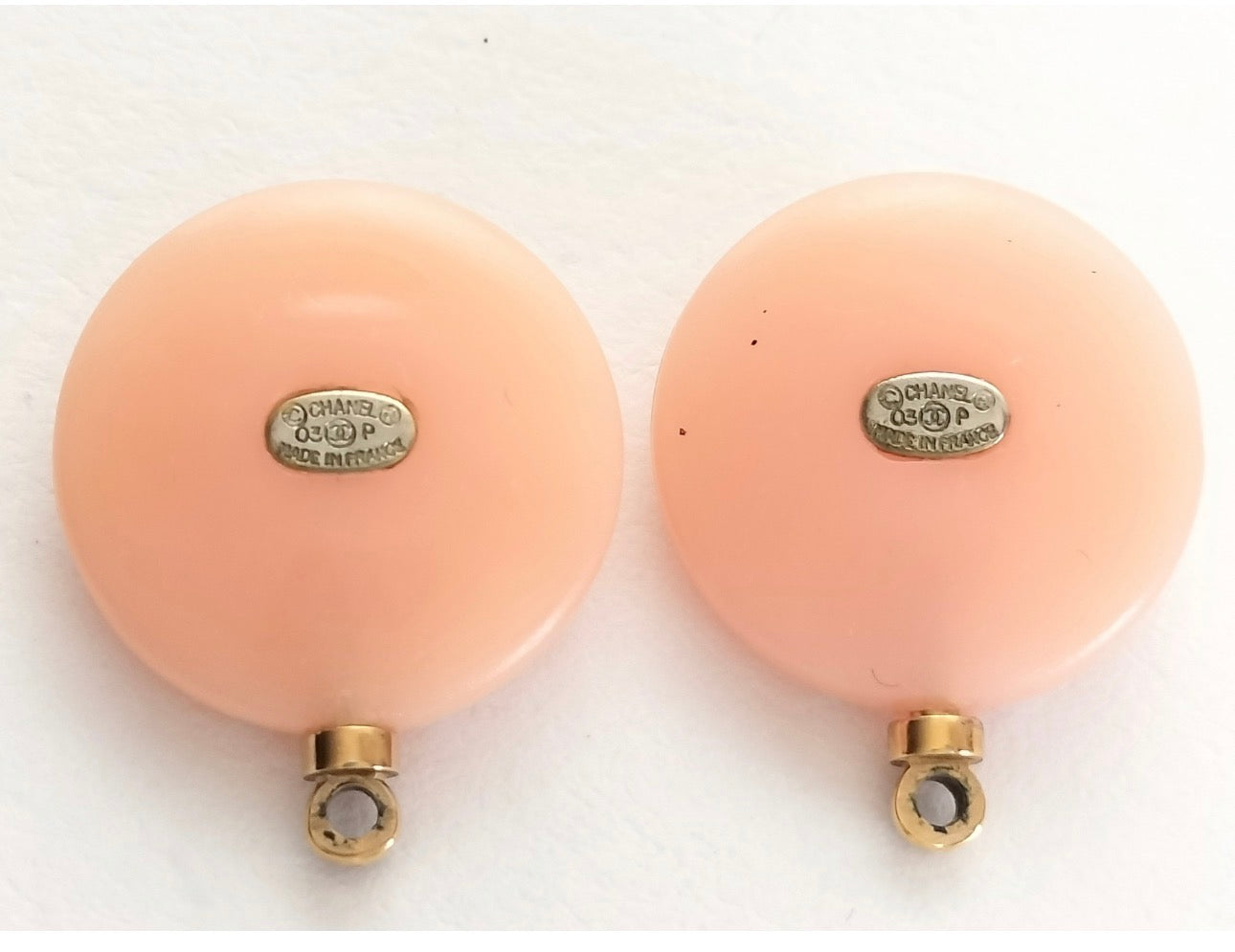 Preowned Chanel Peach Circle Huggie Pierced Earrings-CHA.J.1074