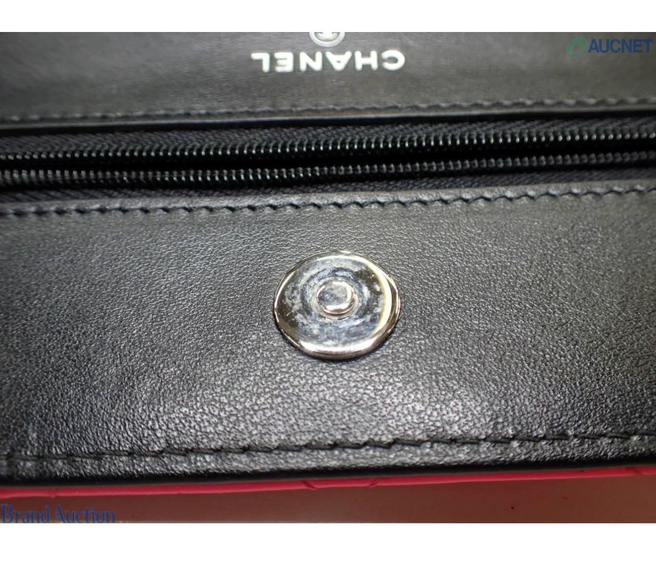 Pre-Owned Chanel WOC Patent Leather Crossbody (Black & Pink)