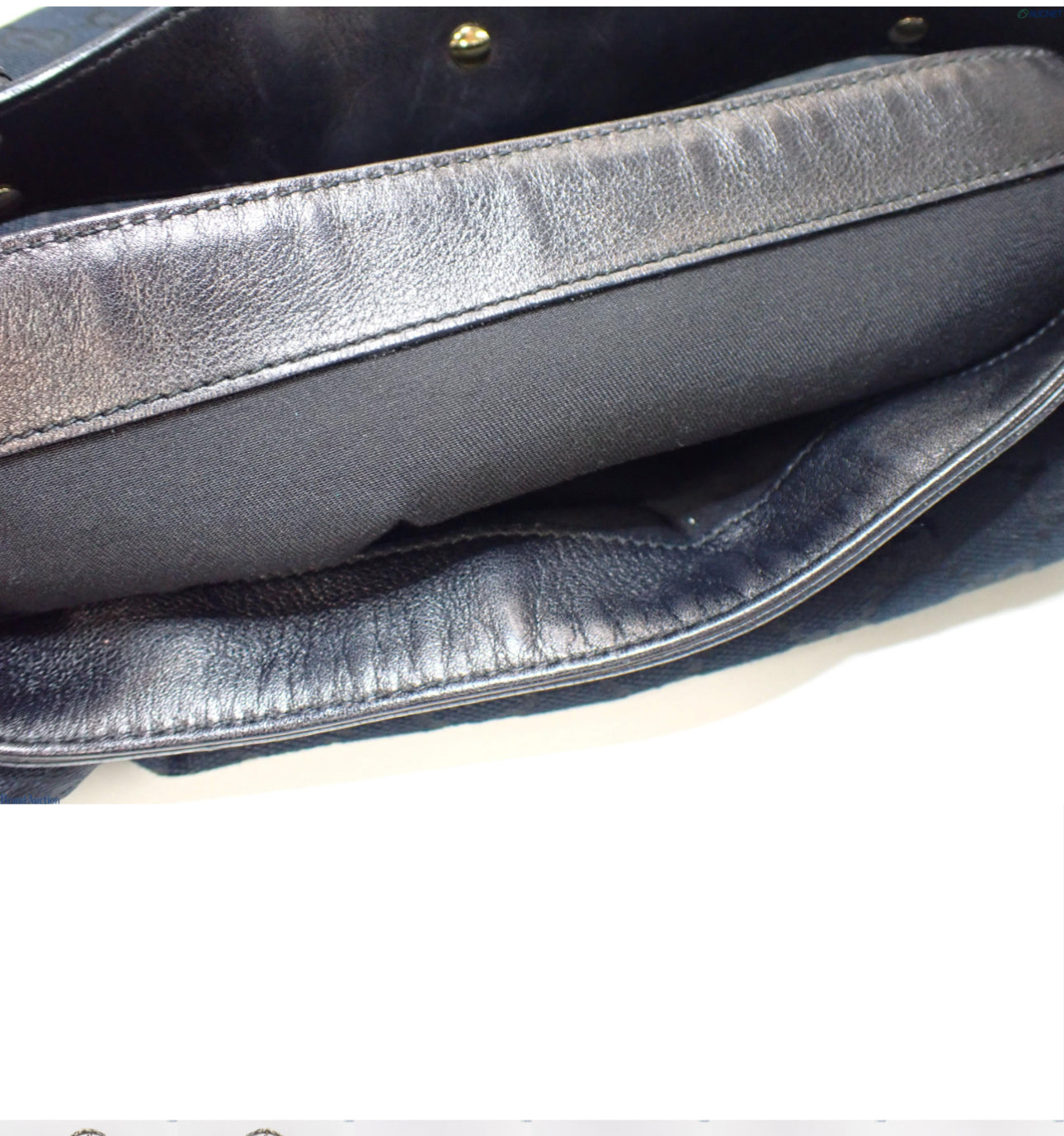 Pre-Owned Gucci Horsebit GG Canvas & Leather Shoulder Bag GUC.B.1033