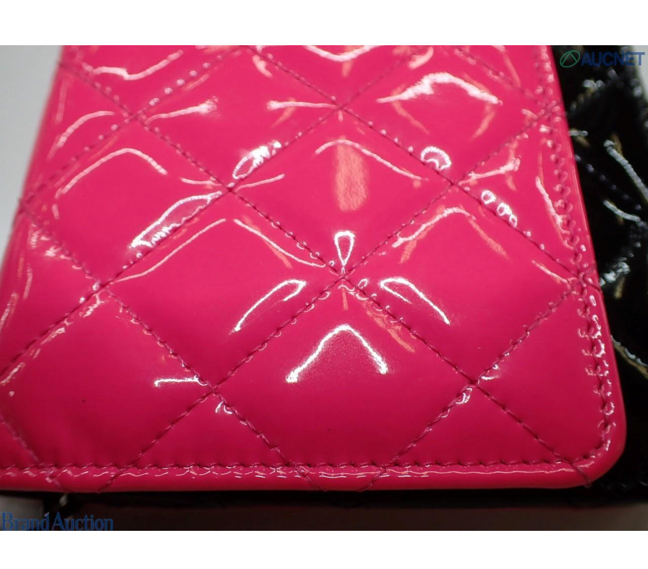 Pre-Owned Chanel WOC Patent Leather Crossbody (Black & Pink)