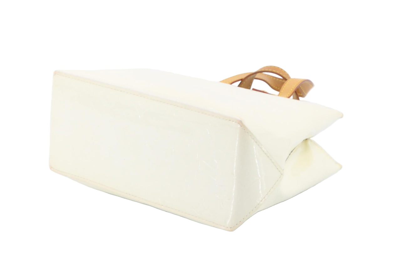 Pre-Owned Louis Vuitton Reade Vernis Leather Top Handle Bag (Pearl) LOU.B.1094