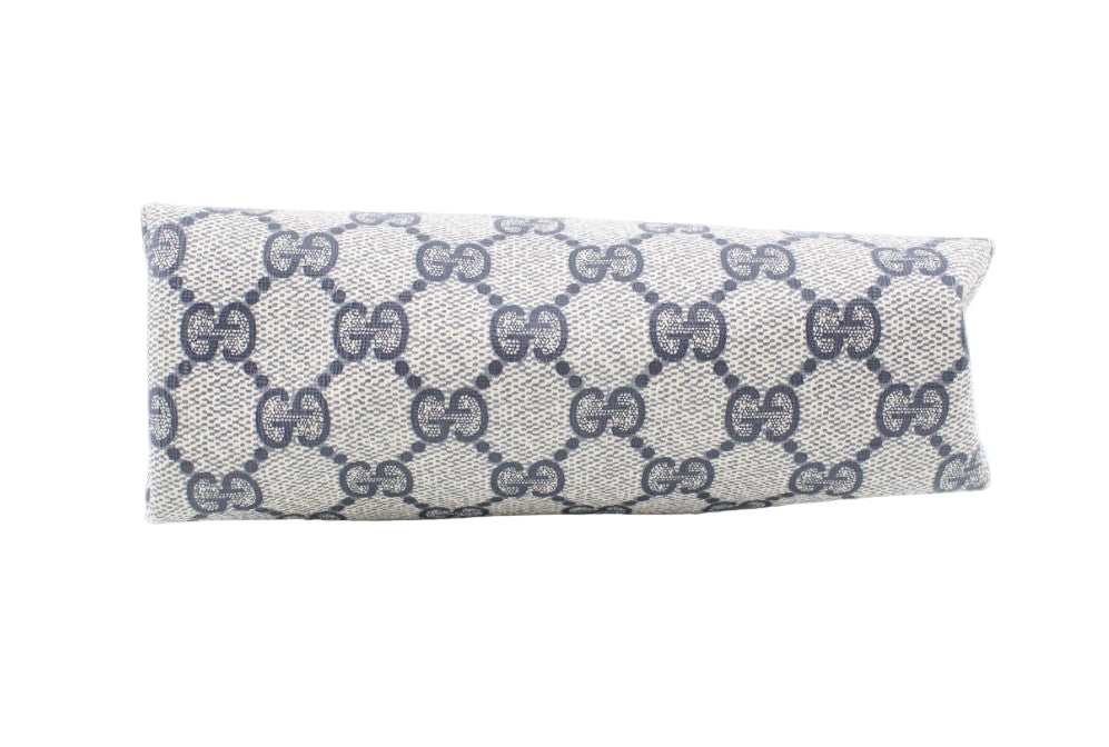 Pre-Owned Gucci Vintage GG Supreme Small Coated Canvas Clutch (Blue) GUC.B.1036