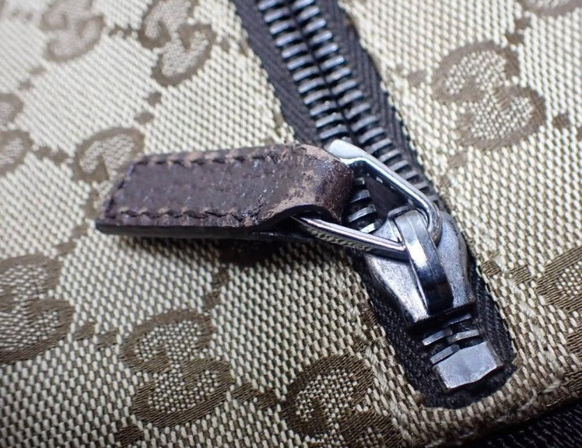 Pre-Owned Gucci GG Classic Vintage Belt Bag GUC.B.1052