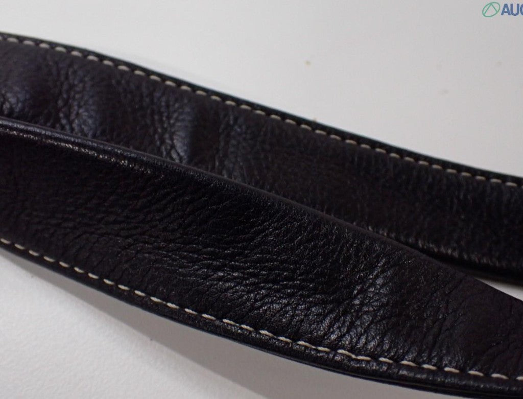 Pre-Owned Loewe Anagram Leather Shoulder Bag LOE.B.1012