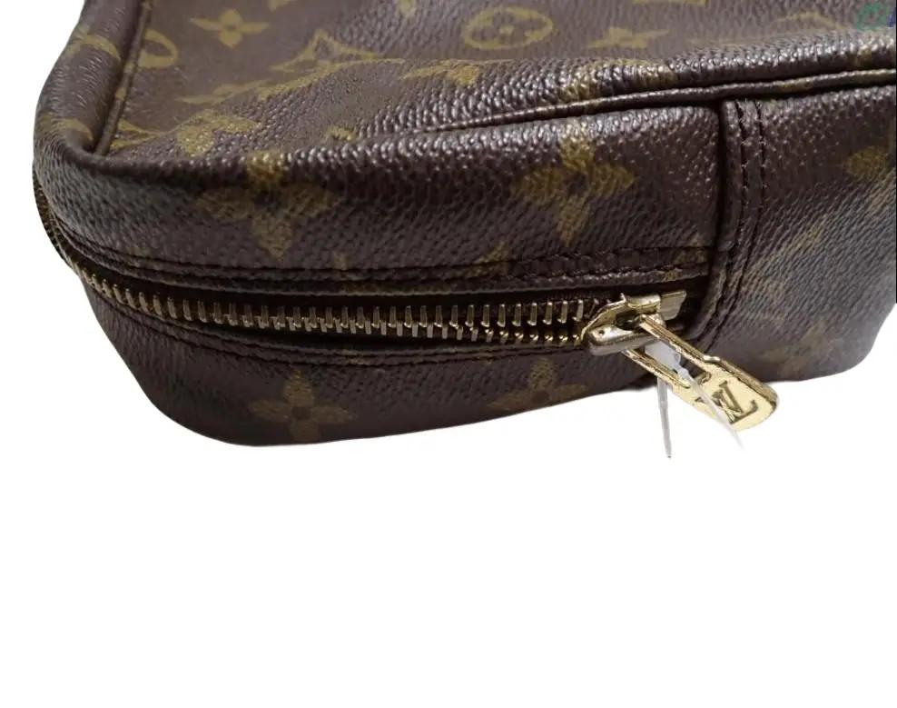 Pre-owned Louis Vuitton Trousse Toilette 23 1990 Monogram Canvas Cosmetic Bag LOU.T.1041