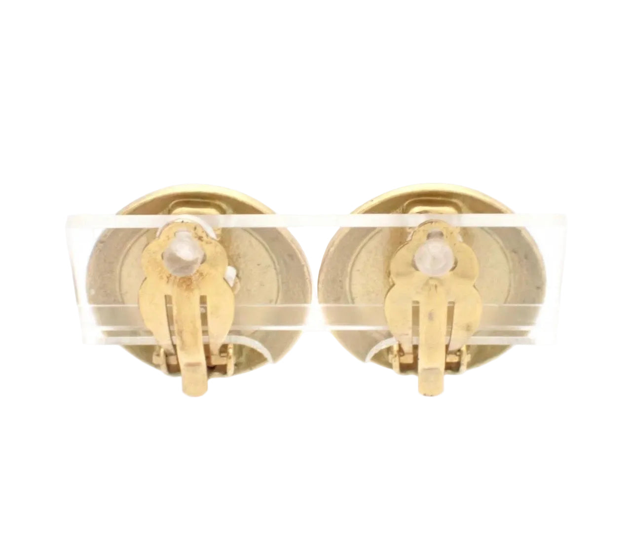 Pre-owned Chanel 95’ Medallion Round Clip Ons CHA.J.1080