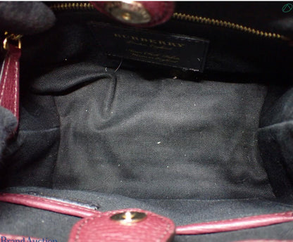 Pre-Owned Burberry Banner Mini Leather Shoulder Bag BUR.B.1019