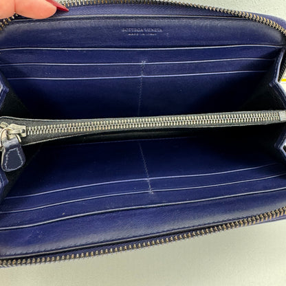 Pre-Owned Bottega Veneta Intrecciato Zippy Wallet (Navy) BOT.S.1004