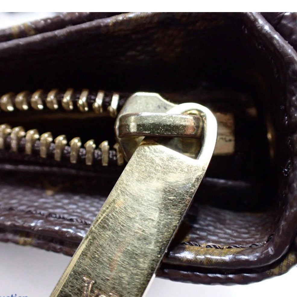 Pre-Owned Louis Vuitton Looping MM Monogram Shoulder Bag LOU.B.1173