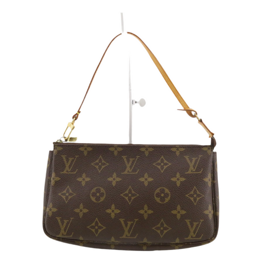 Pre-Owned Louis Vuitton Pochette Accessories Monogram Canvas Vintage Shoulder Bag- LOU.B.1077
