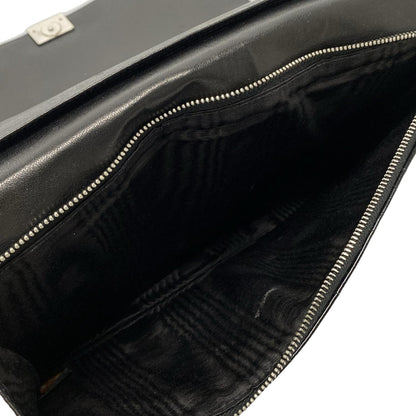 Pre-Owned Chanel Chocolate Bar Wallet on Chain Patent Leather Shoulder Bag (Black)