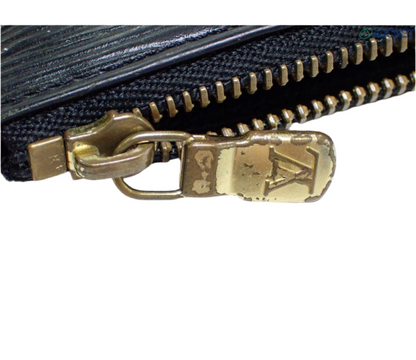 Preowned Louis Vuitton Pochette Cle Epi Leather Card Holder-LOU.S.1086