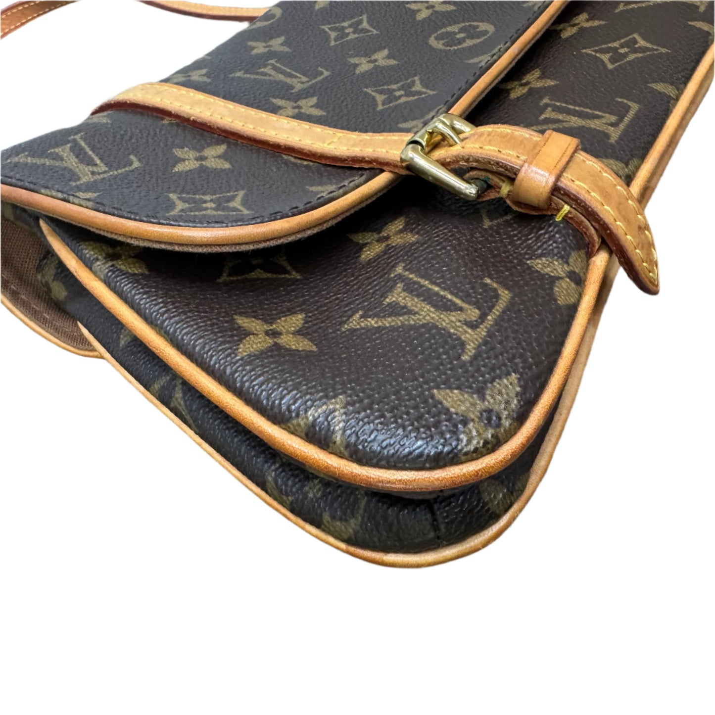 Pre-Owned Louis Vuitton Marelle PM Monogram Canvas Vintage Shoulder Bag