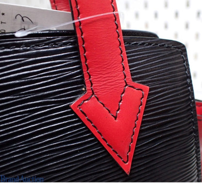 Pre-Owned Louis Vuitton Varennes Epi Leather Shoulder Bag (Black & Red) LOU.B.1148
