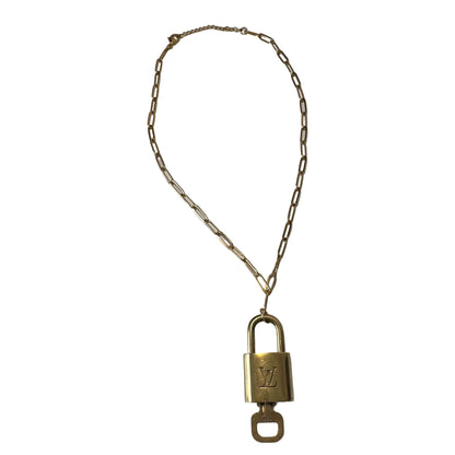 Louis Vuitton Lock & Key Thin Paper Clip Chain Necklace