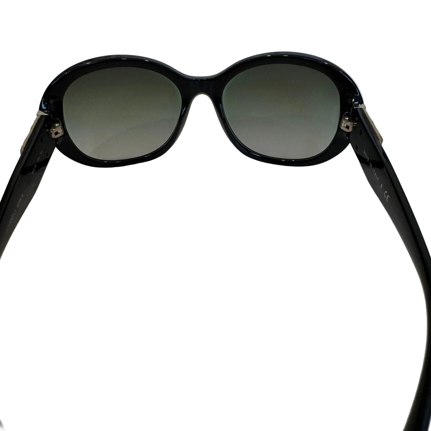 Pre-Owned Chanel Matelassé Coco Mark Cream Leather Side Sunglasses (Black) CHA.A.1014