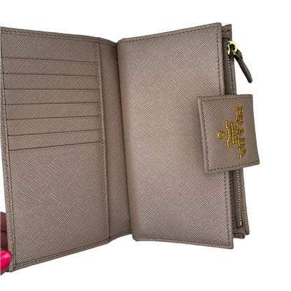 Pre-Owned Prada Long Saffiano Leather Wallet (Beige)