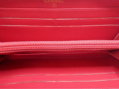 Pre-Owned Chanel Classic Lambskin Leather Long Wallet (Red) CHA.S.1022
