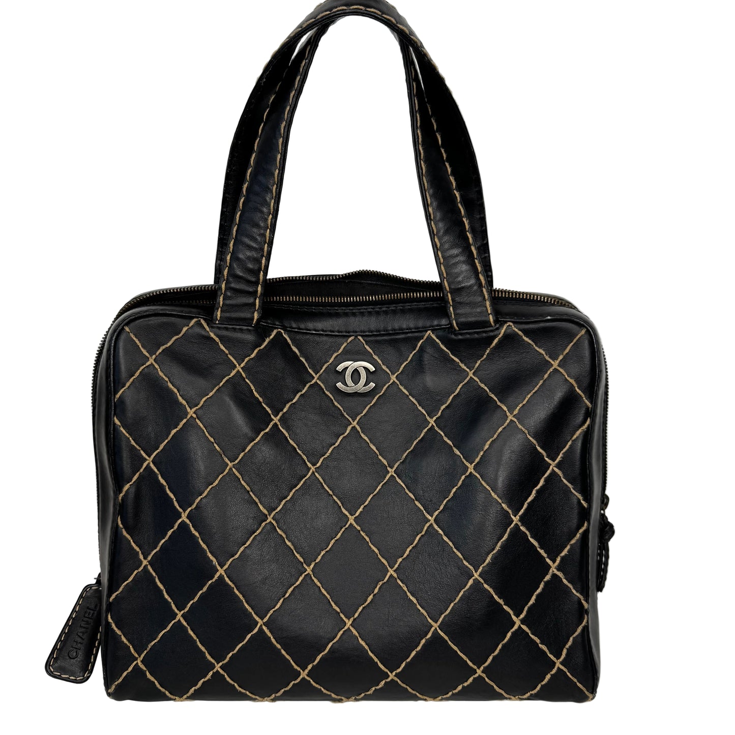 Pre-Owned Chanel Wild Stitch Lambskin Medium Tote Bag (Black) CHA.B.1026