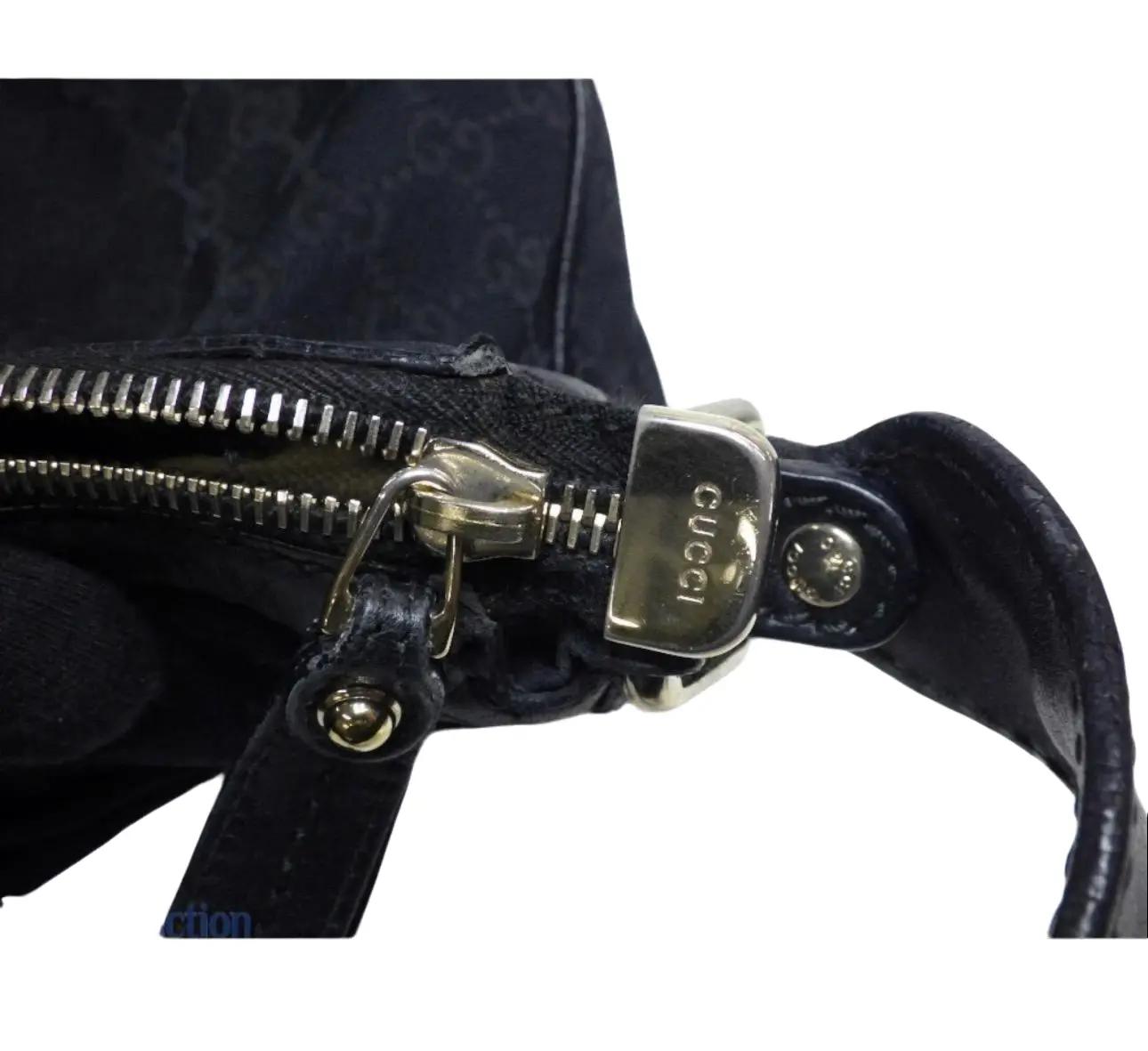 Pre-Owned Gucci Sukey Canvas Hobo(Black) GUC.B.1074