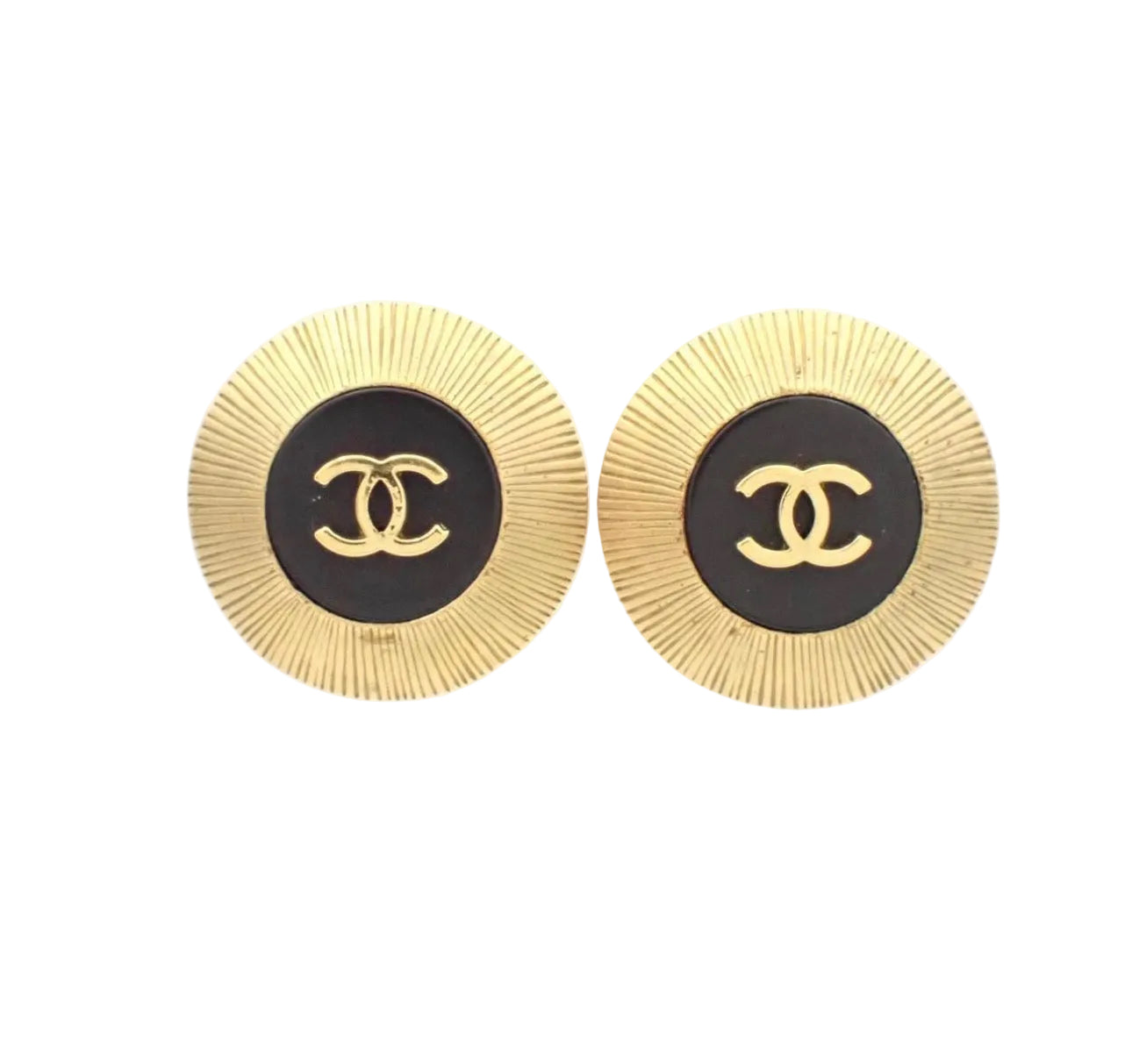 Pre-owned Chanel 95’ Medallion Round Clip Ons CHA.J.1080