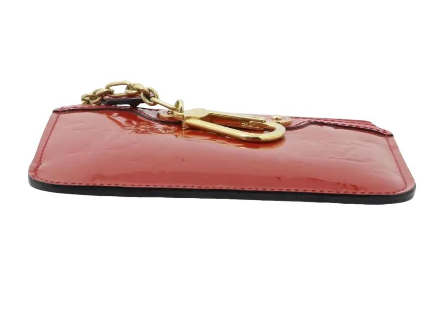 Pre-Owned Louis Vuitton Pochette Cle Small Vernis Leather (Dark Pink) LOU.S.1279