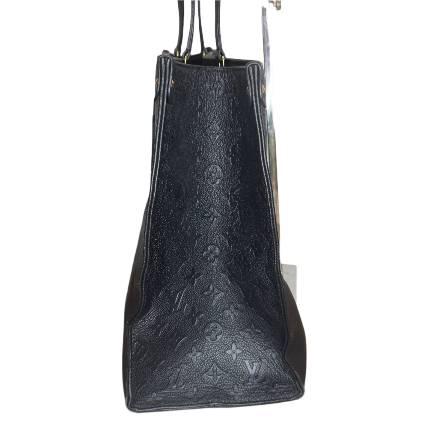 Pre-Owned Louis Vuitton OnTheGo GM Empreinte Leather Tote (Black)
