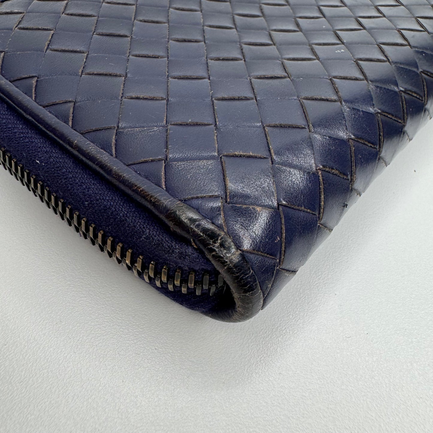 Pre-Owned Bottega Veneta Intrecciato Zippy Wallet (Navy) BOT.S.1004