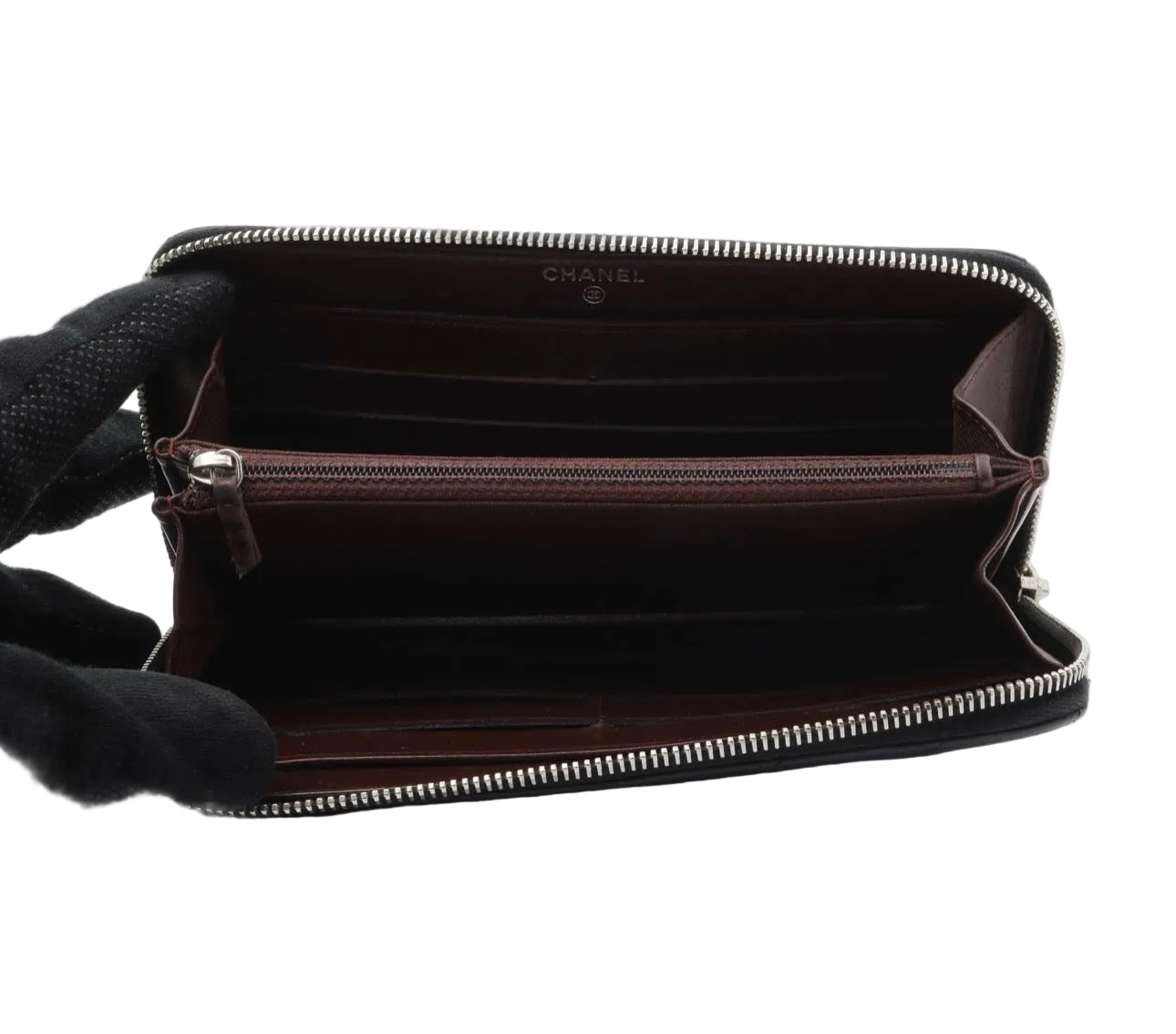 Pre-Owned Chanel Classic Lambskin Leather Long Wallet CHA.S.1020