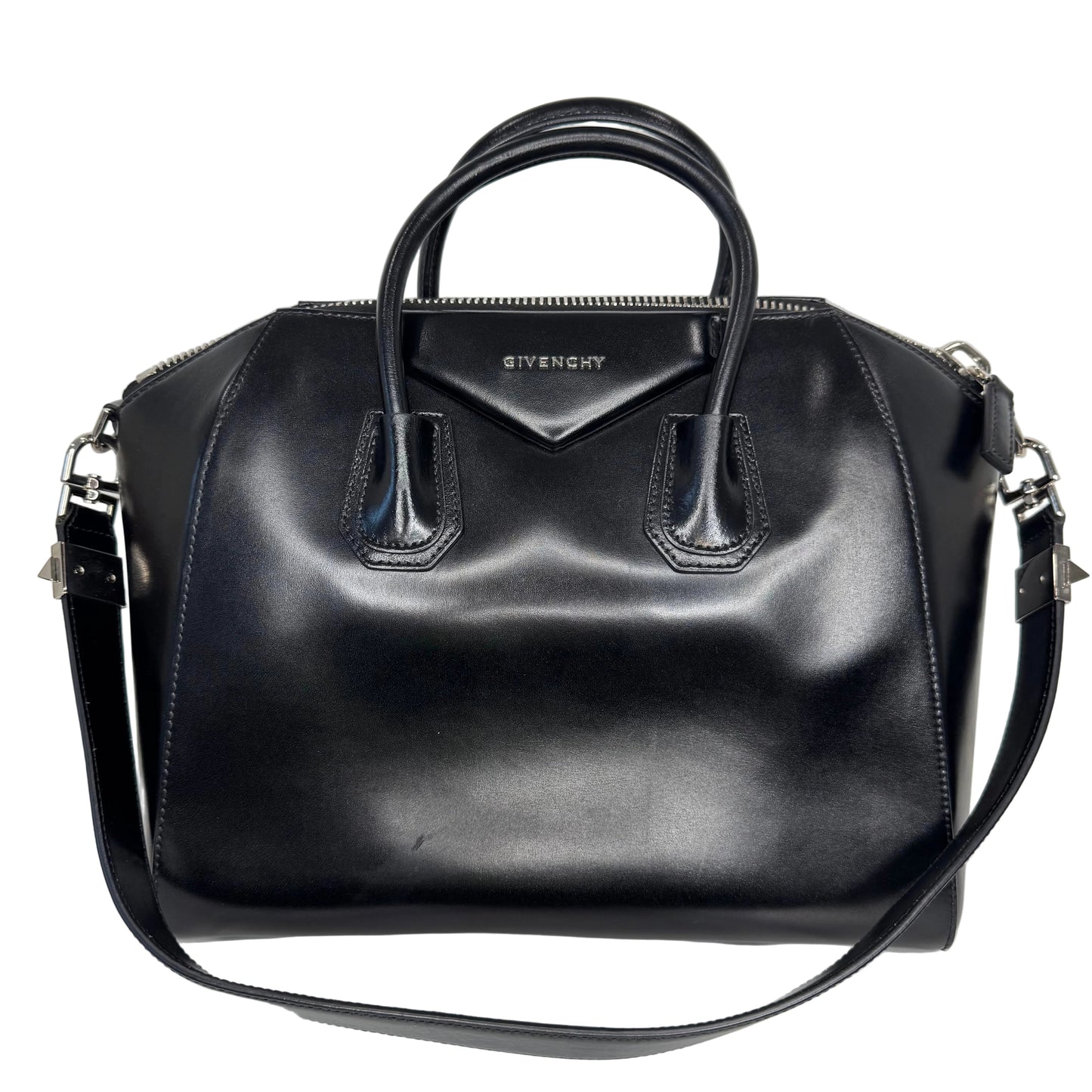 Pre-Owned Givenchy Shiny Antigona Large Shoulder Bag GIV.B.1000