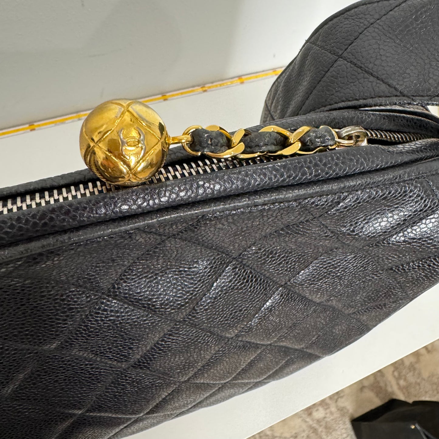 Pre-Owned Chanel Vintage Coco 3 Series Large Caviar Leather Camera Bag (Black) CHA.B.1022