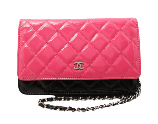 Pre-Owned Chanel WOC Patent Leather Crossbody (Black & Pink)