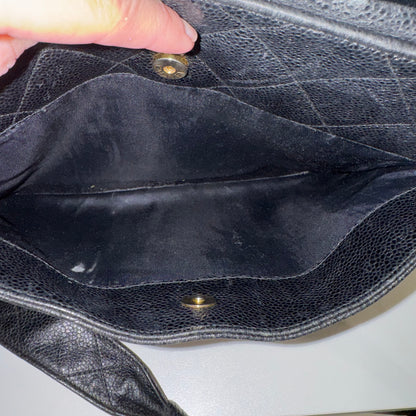 Pre-Owned Chanel Vintage Coco 3 Series Large Caviar Leather Camera Bag (Black) CHA.B.1022