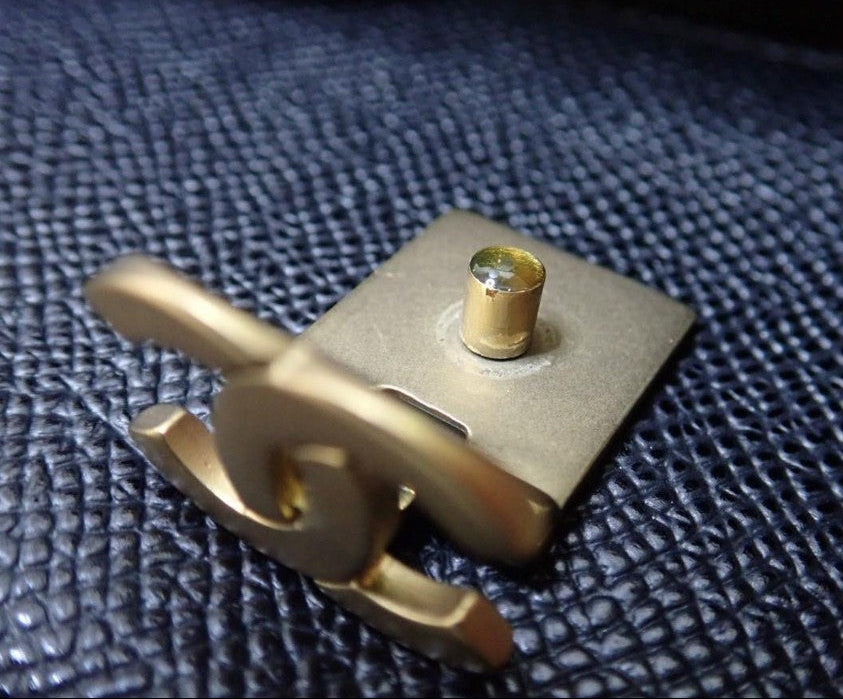 Pre-Owned Chanel Trifold Coco Mark Medium Wallet Caviar Leather (Black) CHA.S.1011