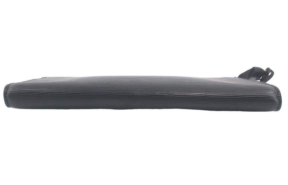 Pre-Owned Louis Vuitton Pochette Accessories Epi Leather Shoulder Bag (Black) LOU.B.1097