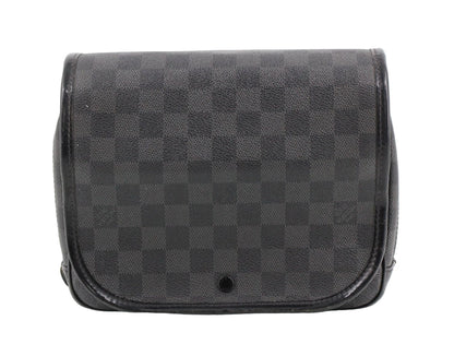 Pre-Owned Louis Vuitton Truth Hanging Toiletry Kit LOU.T.1024