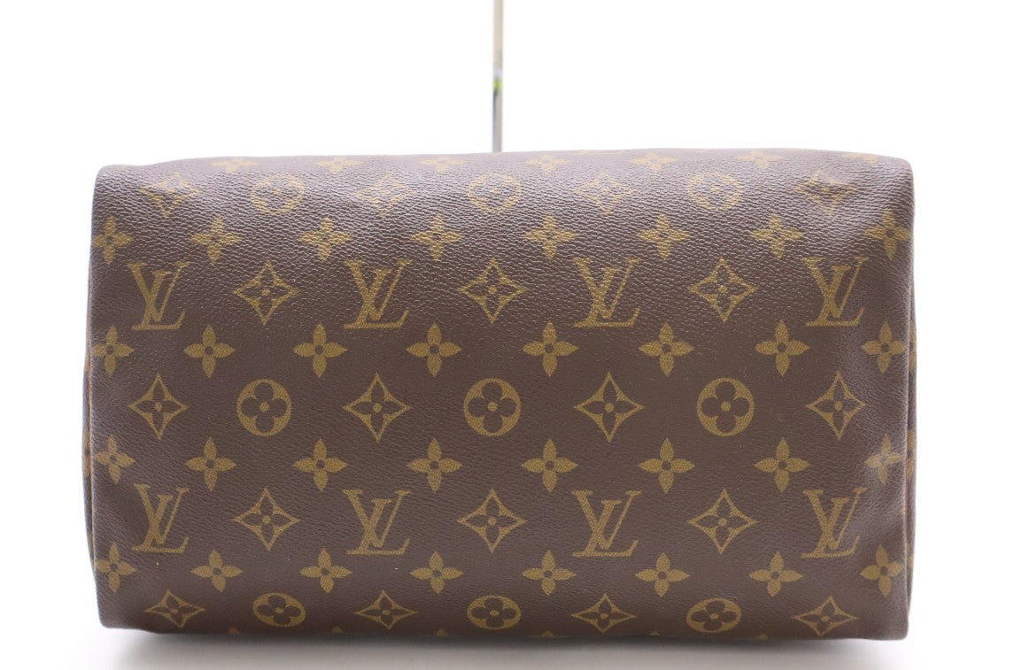 Pre-Owned Louis Vuitton Speedy 30 Monogram Coated Canvas LOU.B.1120