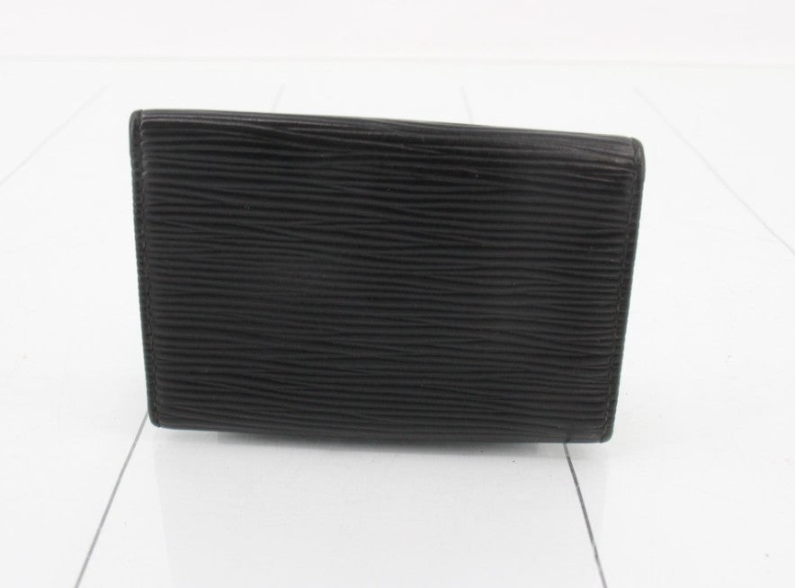 Pre-Owned Louis Vuitton Multicle 6 Key Epi Leather (Black) LOU.S.1179