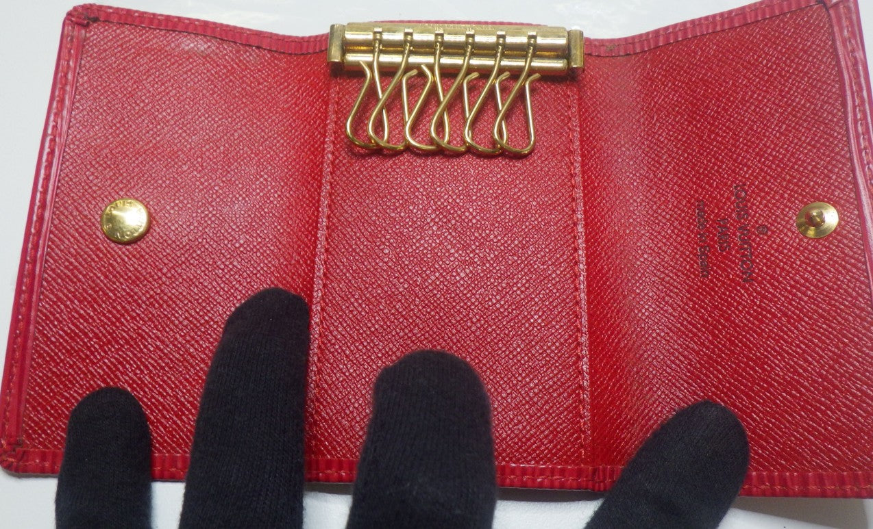 Pre-Owned Louis Vuitton Multicle 6 Key Epi Leather (Red) LOU.S.1180