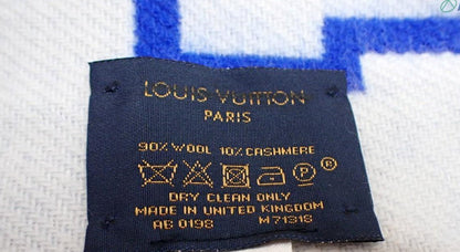 Pre-Owned Louis Vuitton Blue & White Wool/ Cashmere Scarf LOU.A.1020