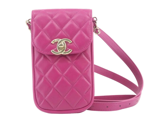 Pre-Owned Chanel 28 Series Phone Holder Lambskin Leather Belt/Shoulder Bag CHA.B.1024