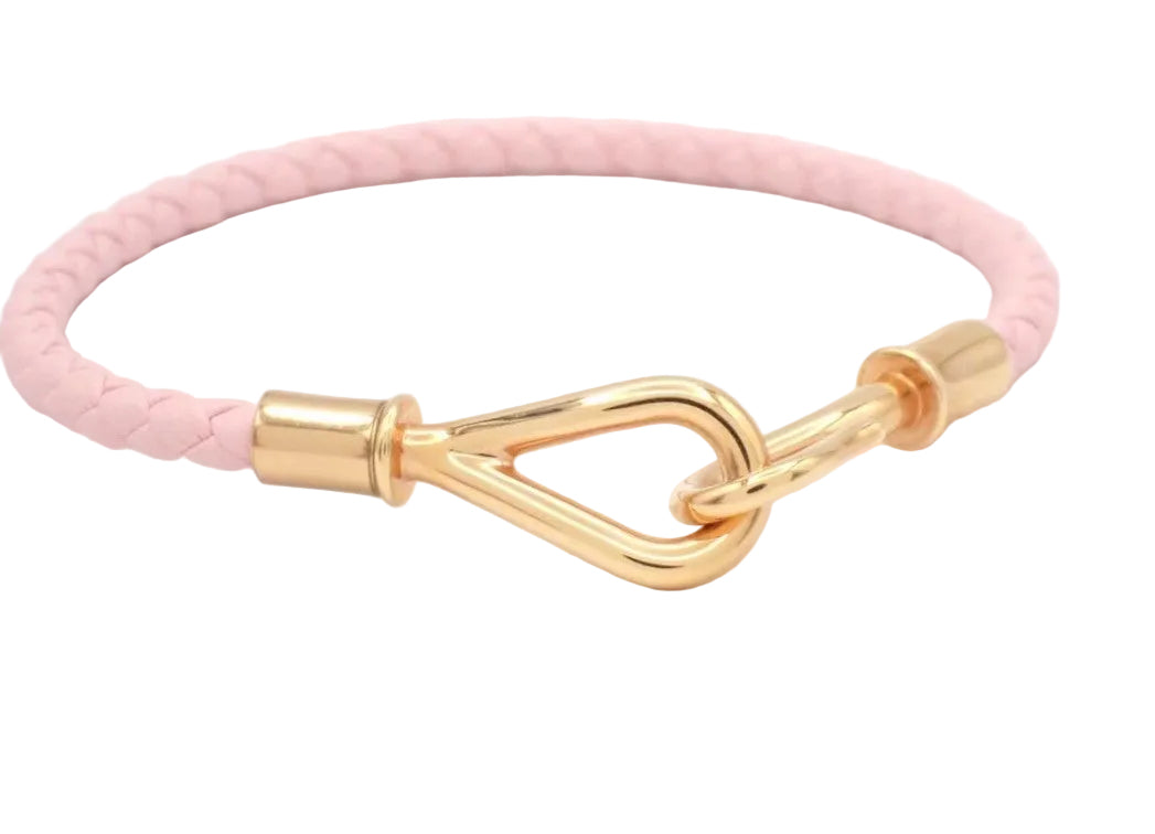 Pre-Owned Hermes Jumbo Rose Sakura Leather Bracelet HER.J.1008