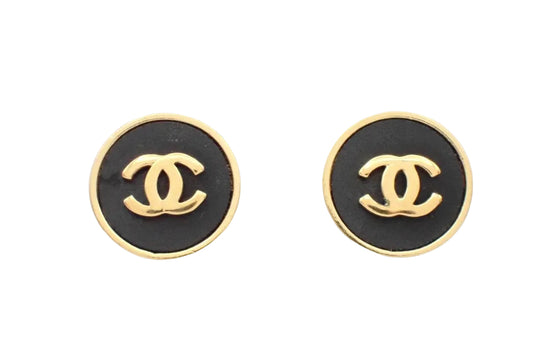 Pre-Owned Chanel Black w/ Gold CC Small Clip On Earrings CHA.J.1104