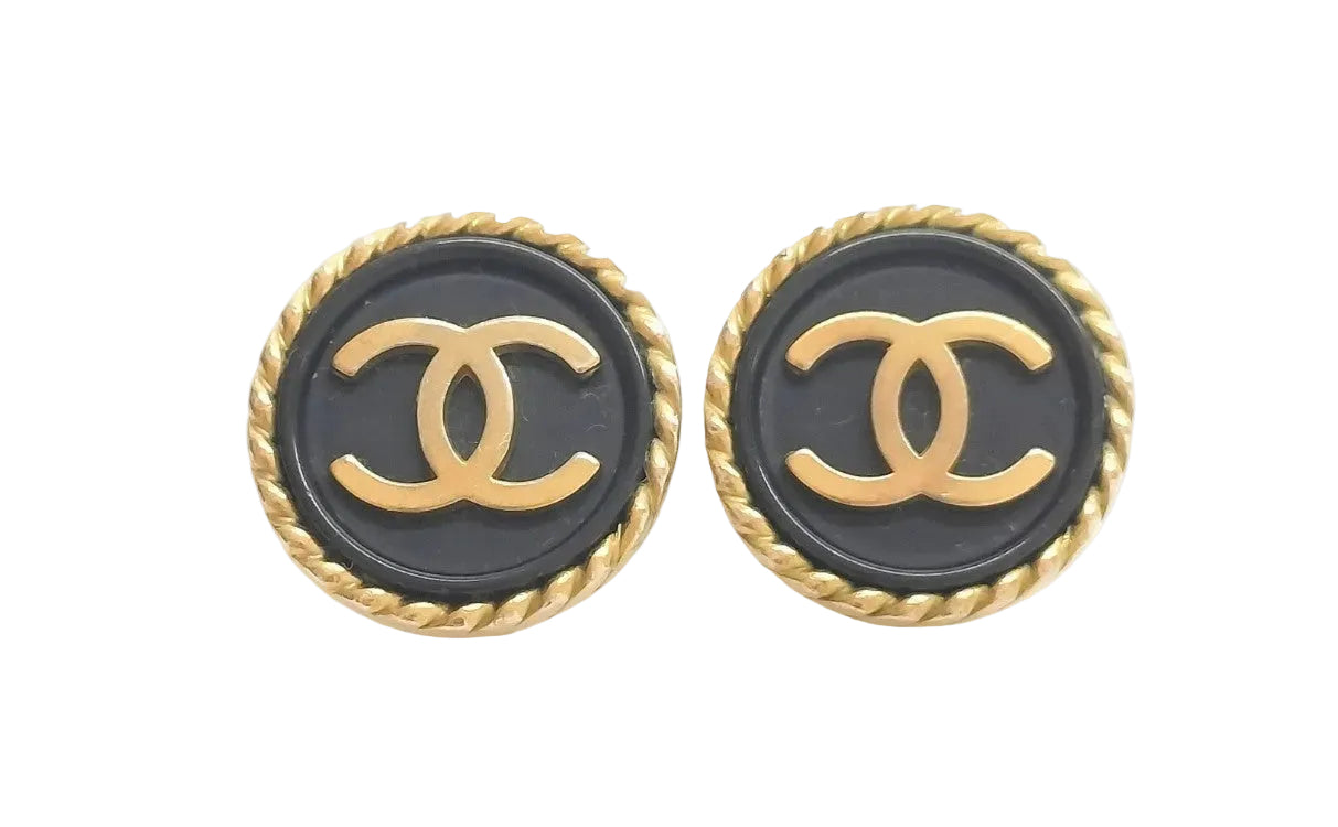 Pre-Owned Chanel CC Gold & Black Circle 94' Clip On Earrings CHA.J.1115