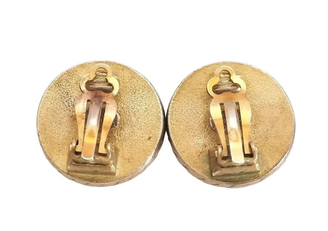 Pre-Owned Chanel CC Gold & Black Circle 94' Clip On Earrings CHA.J.1115